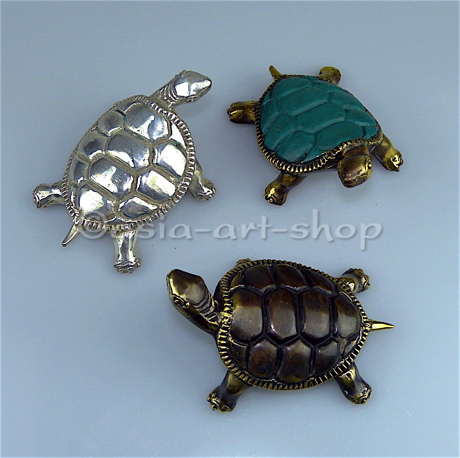 big bronze turtle