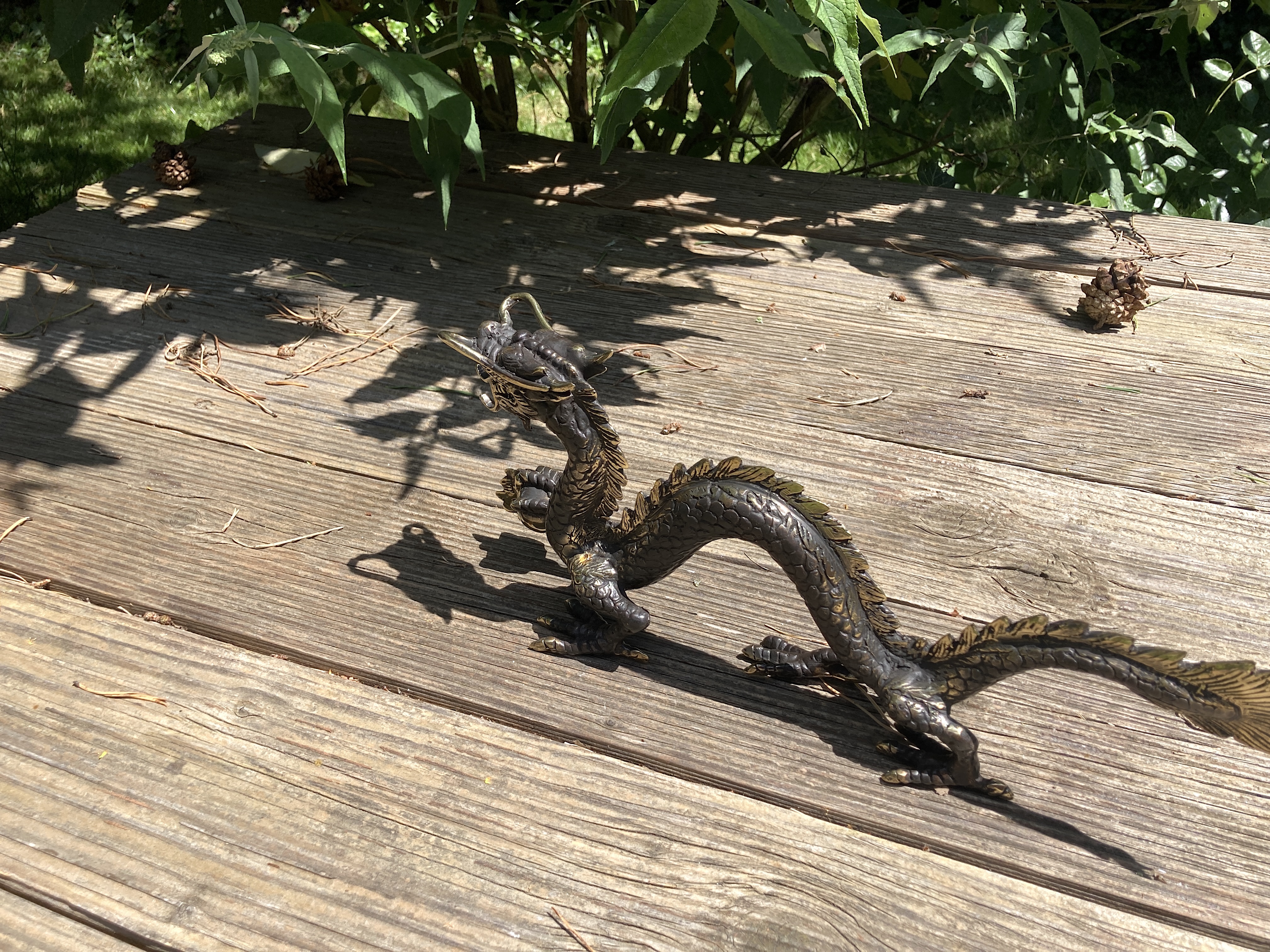 Bronze Drache