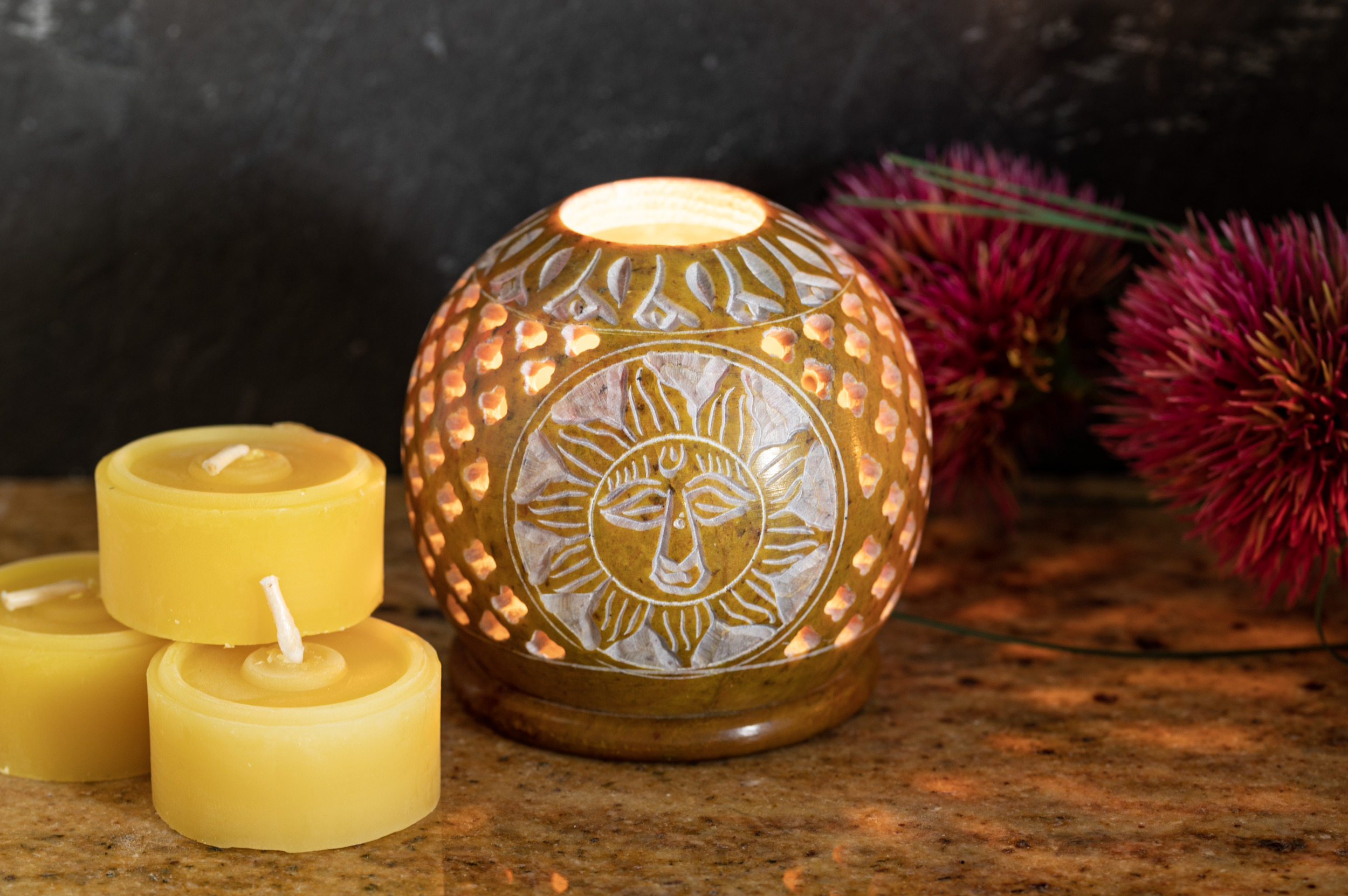 ST-217_6v18RJyqKTKpn3 tealight ball, Sun