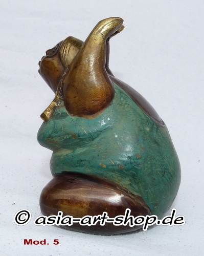tempbronze_madame5_arme_hoch Yoga