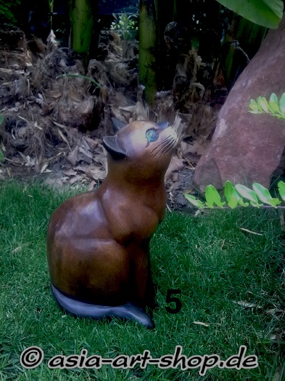 wooden cat