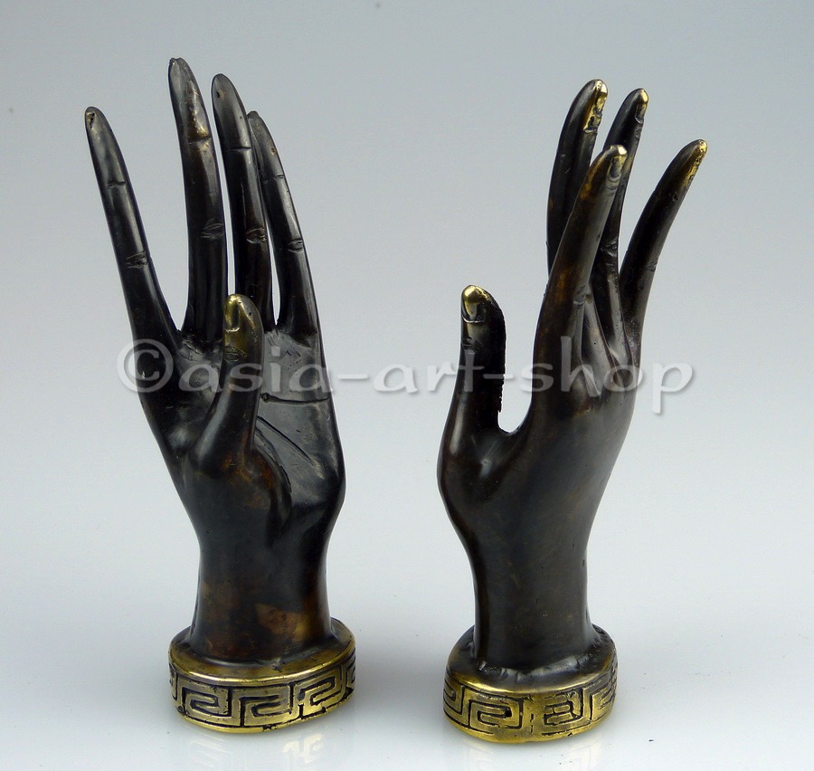 set of two standing Buddha hands 