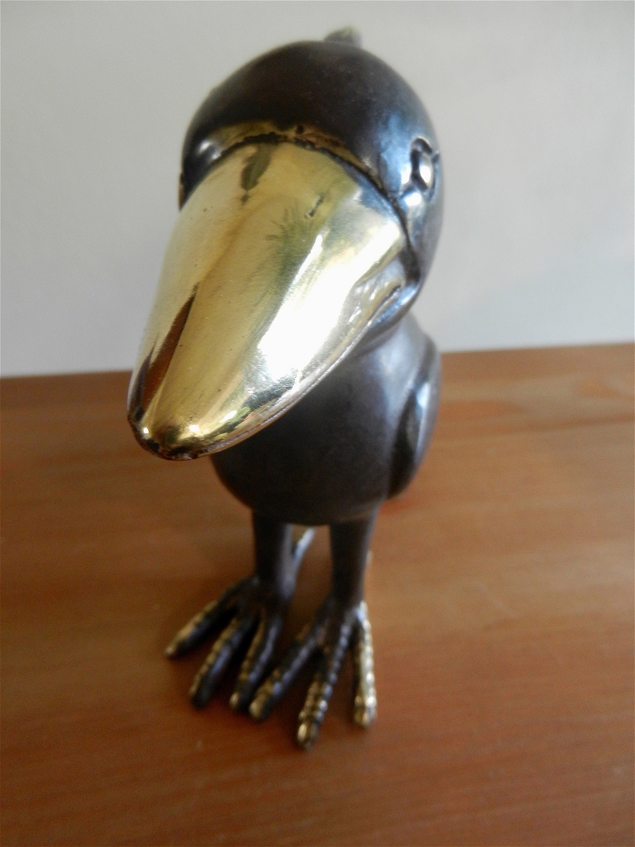 Bronze Rabe